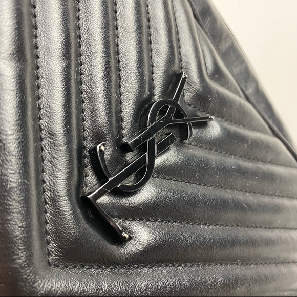 Saint Laurent Lou Matelassé Leather Camera Bag - Picture 6 of 6